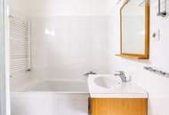 NEUE! Exquisite Altbauwohnung nahe Arenbergpark – Eleganz, Ruhe &amp; urbaner Lifestyle