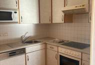2 Zimmer mit Aussenfläche und Grünblick - in der Stadtmitte