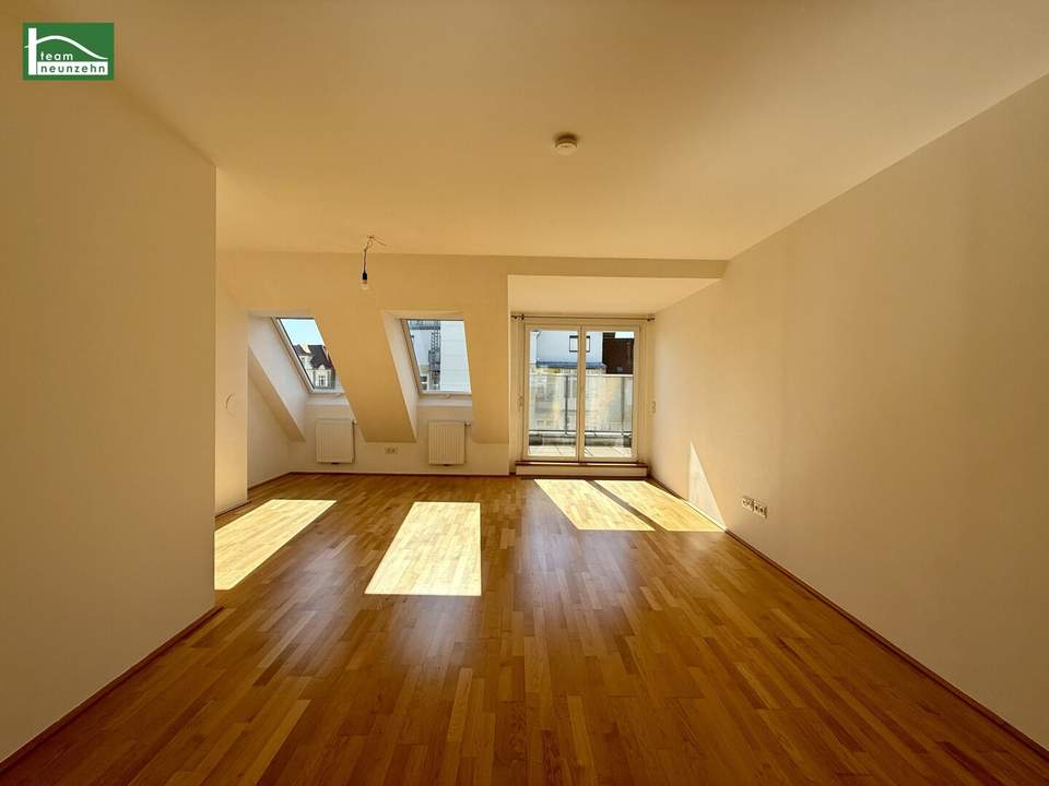 Exklusive Dachgeschoss-Residenz mit zwei Terrassen in begehrter Innenhofruhelage!