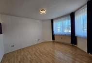 Helle 4-Zimmer-Eigentumswohnung mit Loggia, Tiefgaragenplatz und perfekter Infrastruktur