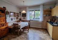 Vielseitiges Mehrfamilienhaus mit Charme und einladendem Garten