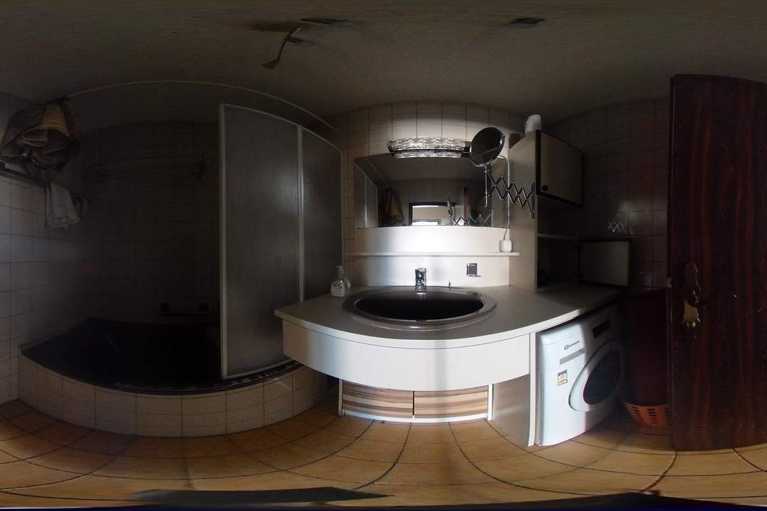 Preis-Leistungs-Hit! Gepflegte 2-Zimmer Wohnung mit Gemeinschaftspool in der Anlage