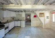 Zwei sanierungsbedürftige Häuser in absoluter Ruhe/Alleinlage