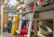 Die Sterne zum Greifen nahe! Teilsanierte 64 m² drei-Zimmer-Wohnung mit Carportplatz neben Mercedes Pappas in Graz-Gösting
