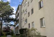 Korneuburg ! Schöne geräumige 2-Zi Wohnung mit Loggia Nähe Zentrum und Bahnhof in gepflegter Wohnhausanlage !
