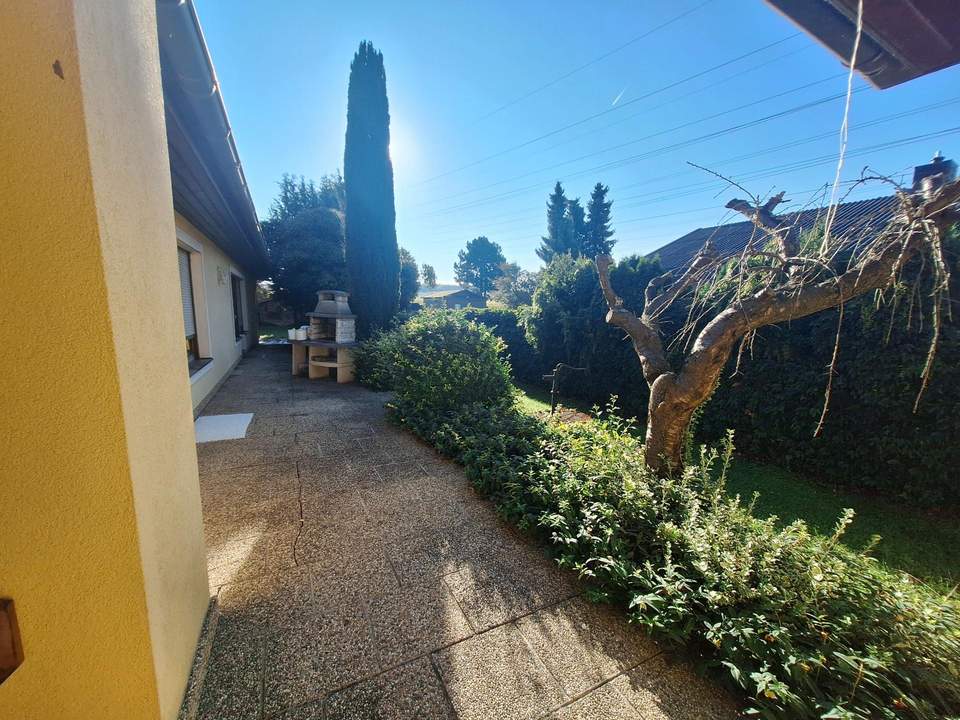 Mehrfamilienhaus in Kleinhain