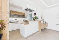 Exklusive Villa: Stilvolles Wohnen und repräsentatives Arbeiten vereint