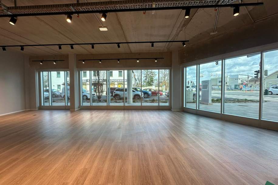 Maximale Frequenz &amp; Sichtbarkeit – Geschäftsfläche gegenüber der Badner Bahn und stark frequentierter Kreuzung, Gewerbeobjekt-miete, 11.970,40,€, 2351 Mödling