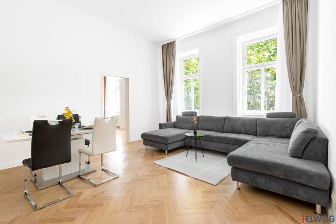 KLASSISCHE ALTBAUWOHNUNG II GROSSE 2 ZIMMER II 9,5m² GROSSES BAD II NÄHE LEIPZIGER PLATZ II U6 JÄGERSTRASSE