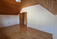 ++PERFEKTE FAMILIEN- oder STUDENTEN- MAISONETTENWOHNUNG zum WOHLFÜHLEN mit 2 BALKONE** 3 SZ, BÜRO, WOHNKÜCHE++ CARPORT++ca. 123 m² WOHNFLÄCHE++