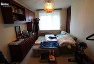 Bungalow in Siedlungsrandlage mit sensationellem Garten und Sauna-Bereich