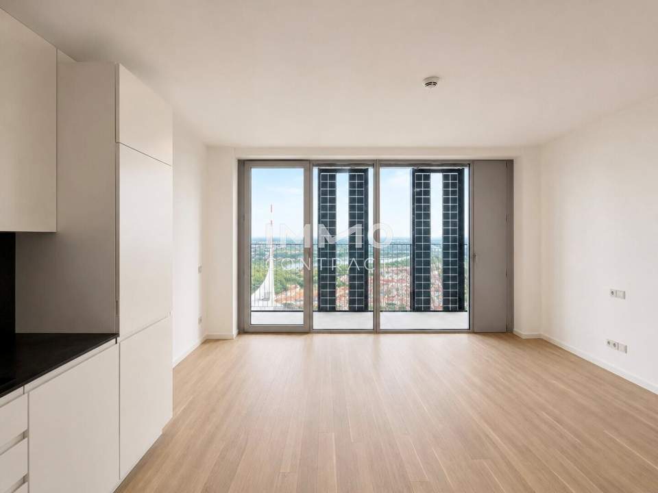 Erstbezug: 34. Etage DC2 Tower - Kompaktes Premium-Studio mit Loggia