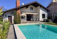 Charmanter Bungalow mit Pool und großzügigem Grundstück in Baden