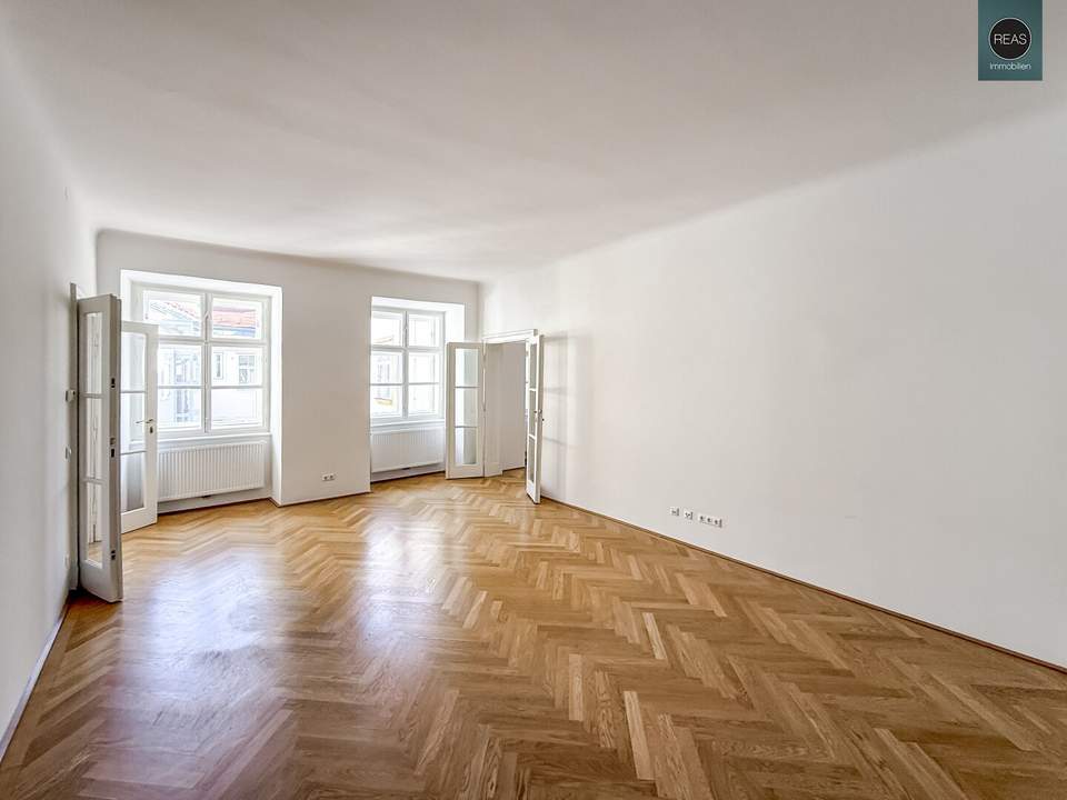 Wunderschönes Büro in historischem Denkmal-Haus in Toplage der Innenstadt!