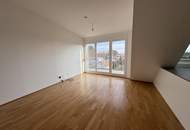 Eleganz und Raum: 4-Zimmer-Wohnung mit großzügiger Terrasse mit optimaler Anbindung