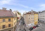 In Bestlage nahe Karmelitermarkt: Zentral begehbare Maisonette-Altbauwohnung in sehr gepflegtem Zustand und freiem Blick