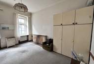"Altbau trifft Wohnidee – 2 Zimmer mit Potenzial bei der U3!"