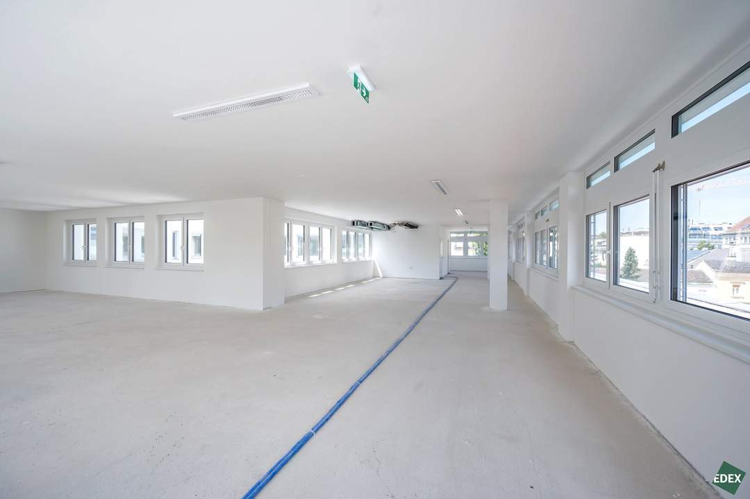 Erstbezug: Moderne Bürofläche in Hietzinger Bestlage