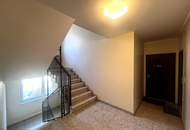 "Wohnung mit Balkon und Parkplatz"