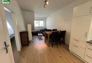 SANIERTE &amp; MÖBLIERTE DACHGESCHOSSWOHNUNG INKL. KÜCHE! SOFORT BEZIEH- ODER VERMIETBAR! FÜR ANLEGER UND EIGENNUTZER!