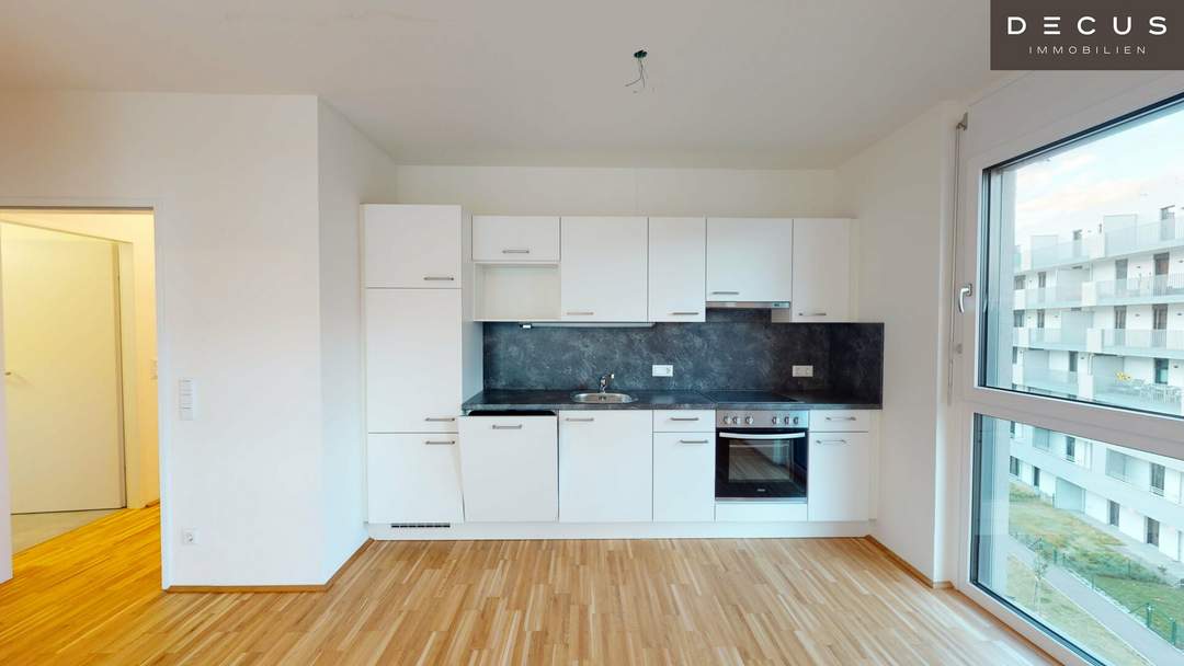 / NEUBAU / AB JÄNNER / RICHTUNG OSTEN / NIEDRIGENERGIEHAUS / ZWEI ZIMMER / 4. STOCK / 12 QM BALKON