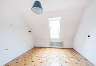 Haus mit Sanierungsbedarf auf großem Grundstück in perfekter Wohngegend