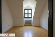 Romantische Altbauvilla mit 10 Zimmern, direkt am Weidlingbach!