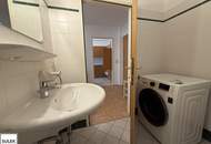 Charmante 1-Zimmer-Dachgeschosswohnung in zentraler Lage | Servitengasse **VIDEOBESICHTIGUNG**