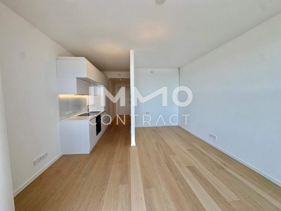 Modernes Studio mit Cityblick (Neue Donau) Gym, Pool, Supermarkt im Haus