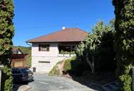 Geräumiges Einfamilienhaus, vollunterkellert, mit sehr schönem Garten!