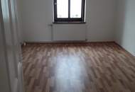 15320 Gepflegte Wohnung in der Nähe der FH unbefristet zu vermieten!