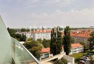 Pretty and bright studio and balcony apartment in a luxurious building for rent!