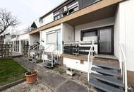 Viel barrierefreier Wohnraum, Platz für gemeinsame Werte und Indoor-Pool // Much barrier-free living-space, room for shared values, and indoor pool //