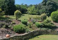 Idyllisch wohnen mit Weitblick – großzügiges Wohnhaus auf großem Grund mit Baulandreserve in Toplage am Waldrand