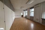 Flexible Gewerbeflächen + Parkplätze (optional) mit perfekter Anbindung in Vösendorf kurzfristig mieten! **VIDEOBESICHTIGUNG**