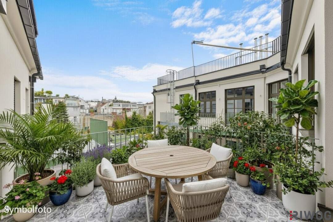 **Architekten Wohnung mit Luxus Ausstattung und Balkon** in Art Deco Fabrik