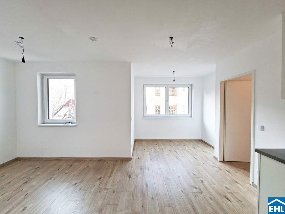Ruhige 2-Zimmer Wohnung mit Balkon in U1 Nähe!