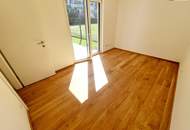 Viel Grün, Sonne und Ruhe - Ihr perfekter Investmentplatz! Hofseitiger Terrassen-Traum! Perfekte 2-Zimmer Wohnung + Blick ins Grüne + Komplette Ruhelage + Energieeffizienz + Perfekte Anbindung und Nahversorgung! Jetzt zugfreifen!