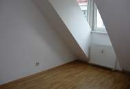 Piaristengasse - 2 Zimmer DG-Wohnung zu vermieten