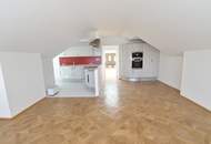 230m² Büro im Dachgschoss in der Rosenvilla!