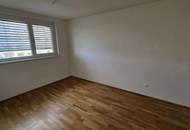 Zwei Zimmer Genossenschaftswohnung mit Balkon