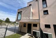 Ein Haus mit Blick zur Burg Kreuzenstein