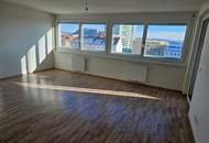 Unbefristete 4-Zimmer-Wohnung mit Loggia in Graz