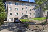 Doppelgarage zentral neben Krankenhaus zu vermieten