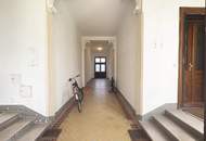 Unbefristet vermietete 3 Zimmer Wohnung mit Loggia - Nähe Rathaus!