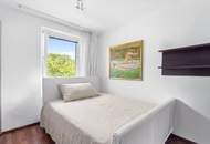 Ruhige 3-4-Zimmer-Wohnung mit privater Dachterrasse neben Trillerpark