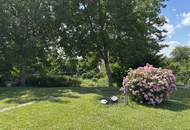 Entzückendes Häuschen mit großzügigem Garten in idyllischer und sonniger Dorfrandlage