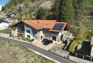 Riesiges Ein- oder Zweifamilienhaus mit 359 m² Wohnfläche, 2 Terrassen, Garage und Fernblick in Thalheim