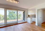 Helle Terrassenwohnung inklusive Pool, Weinkeller, Fitness- und Wellnessbereich