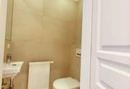 ++ MEIN GARTEN IST DER AUGARTEN ++ HELLE ALTBAUWOHNUNG + INNENHOFLAGE + Komplett saniert + befristet vermietet